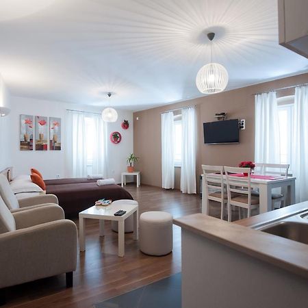 Rooms & Apartments 72 Задар Номер фото